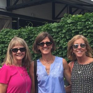 Meet your Posher, Amy